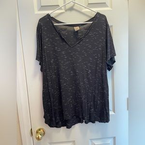 **SOLD** B/W V-Neck Shirt